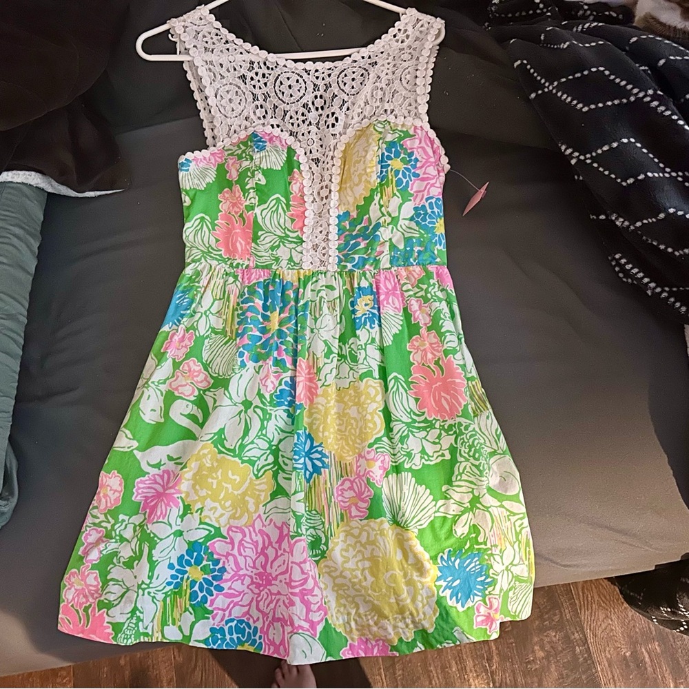 Lily Pulitzer floral dress size 2